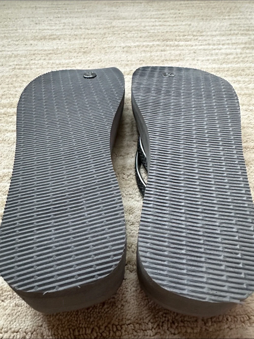 Like New Havaianas Women's Wedge Sandals, Steel Grey/Steel Grey, 9.5 M | EU 41